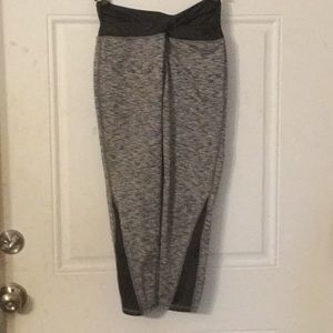 Manduka Gray w/Black Leg Panel Yoga Leggings Pants